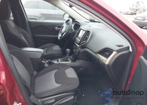 2014 Jeep Cherokee Latitude z USA, uszkodzony, nr VIN 1C4PJMCB6EW246152